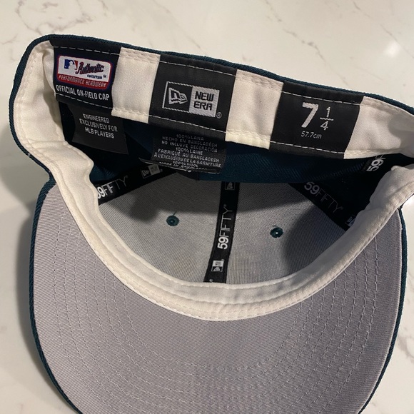 Oakland Athletics Retro On-Field - Picture 2 of 3